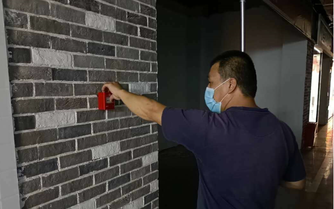 �����z�y